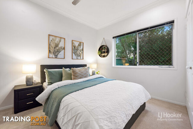 12 Brandy Court EATONS HILL QLD 4037