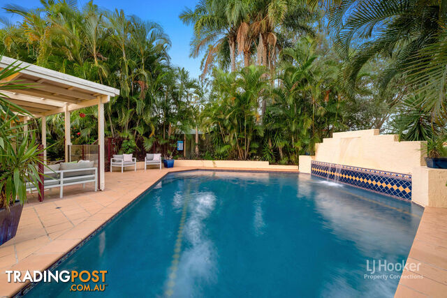 12 Brandy Court EATONS HILL QLD 4037