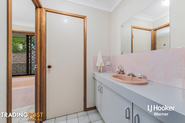 12 Beech Drive CASHMERE QLD 4500