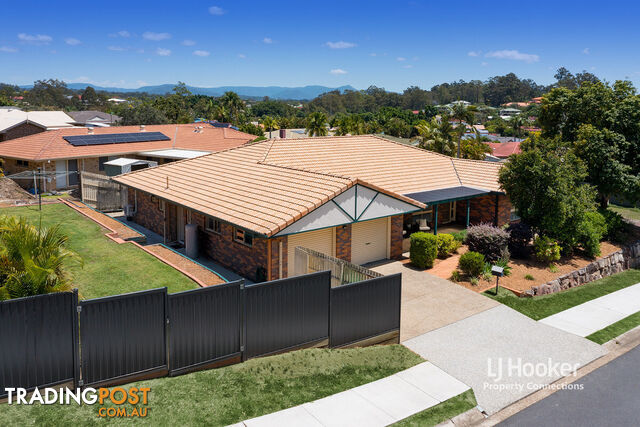 19 Flinders Way ALBANY CREEK QLD 4035