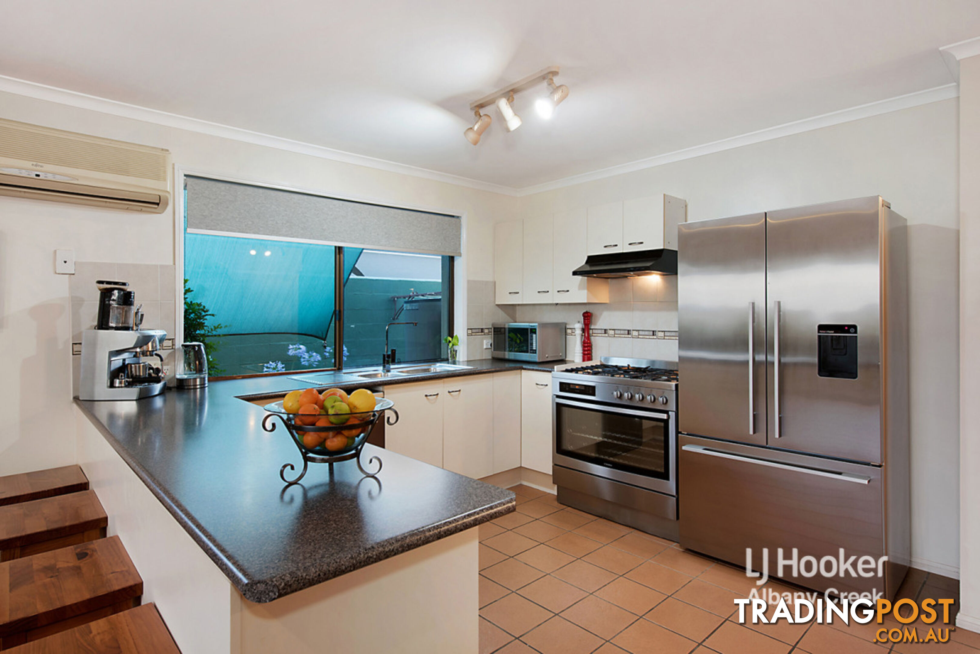 34 Daniel Drive ALBANY CREEK QLD 4035