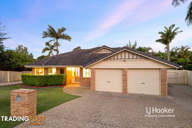 17 Atoll Crescent EATONS HILL QLD 4037