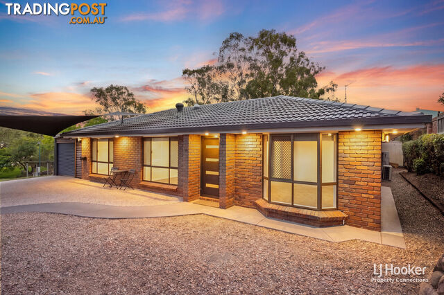 4 Hero Street EATONS HILL QLD 4037