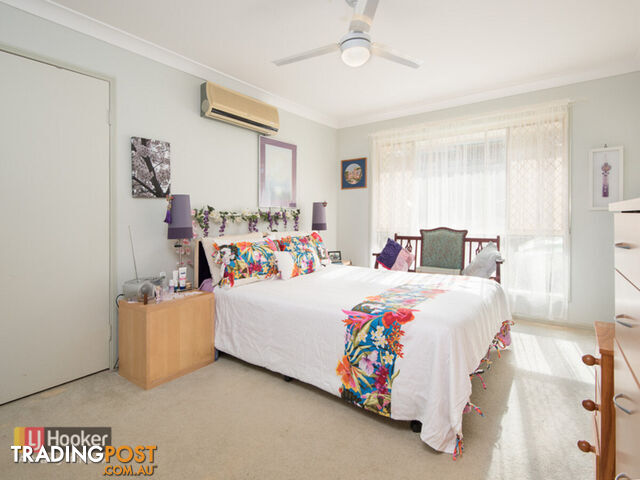 11 Atoll Crescent EATONS HILL QLD 4037