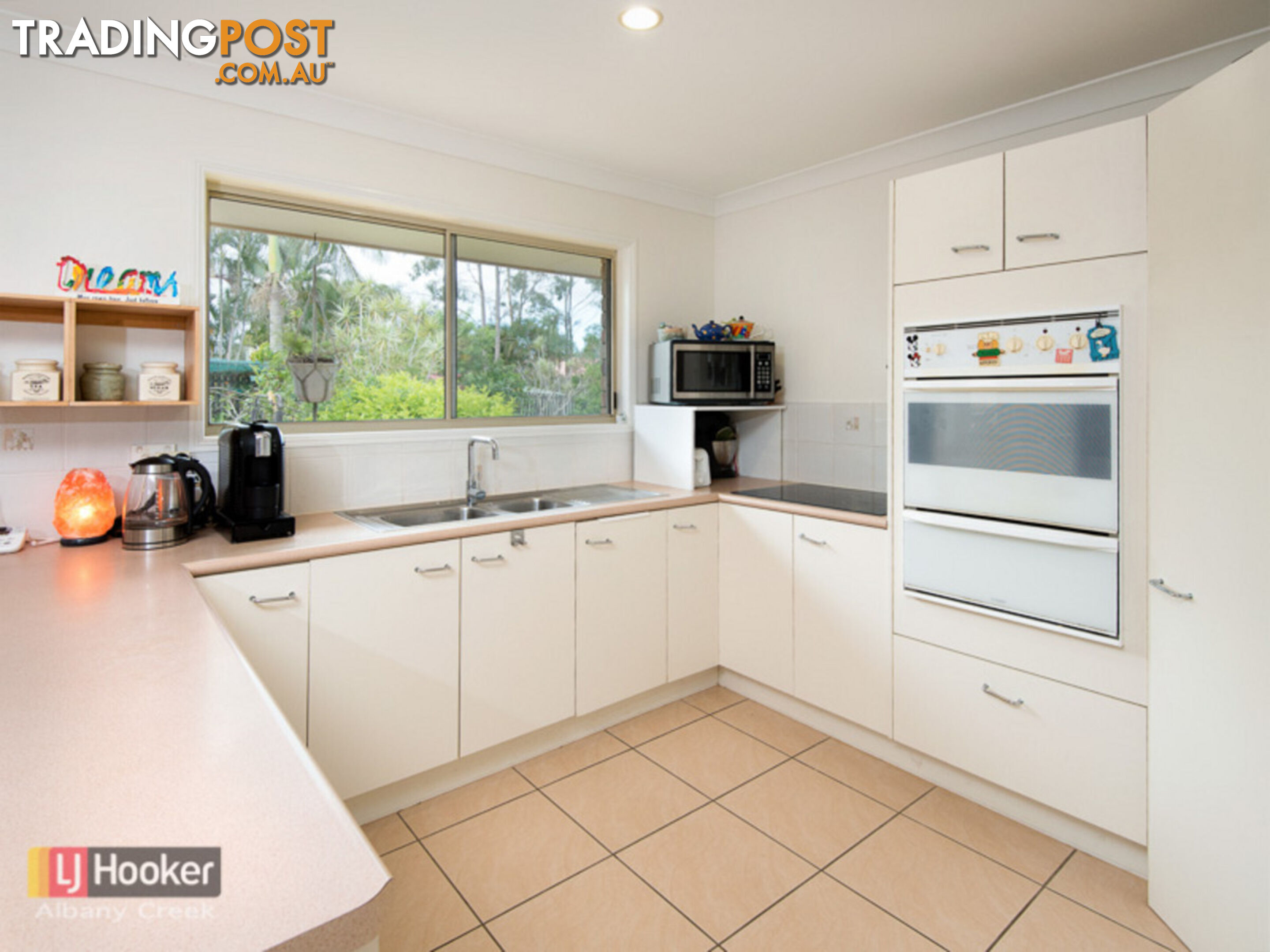 11 Atoll Crescent EATONS HILL QLD 4037