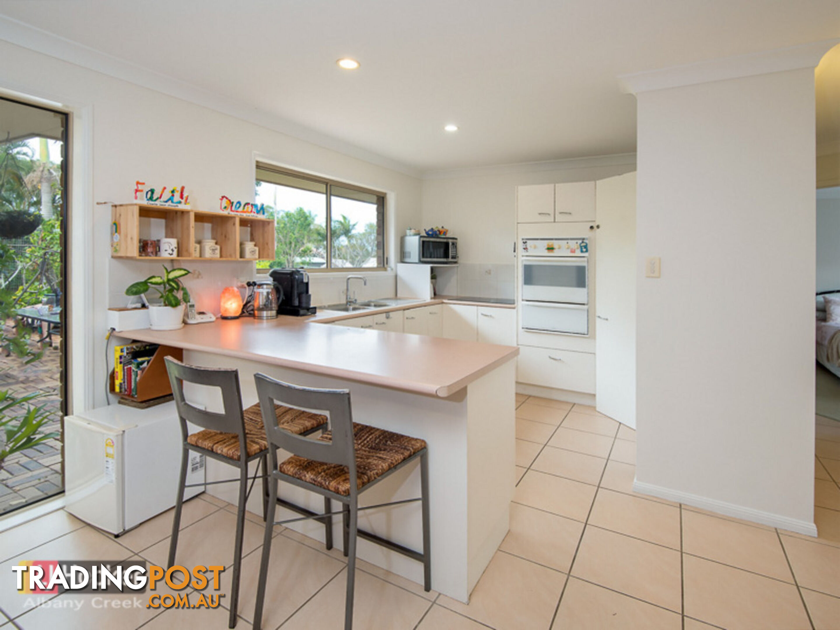 11 Atoll Crescent EATONS HILL QLD 4037