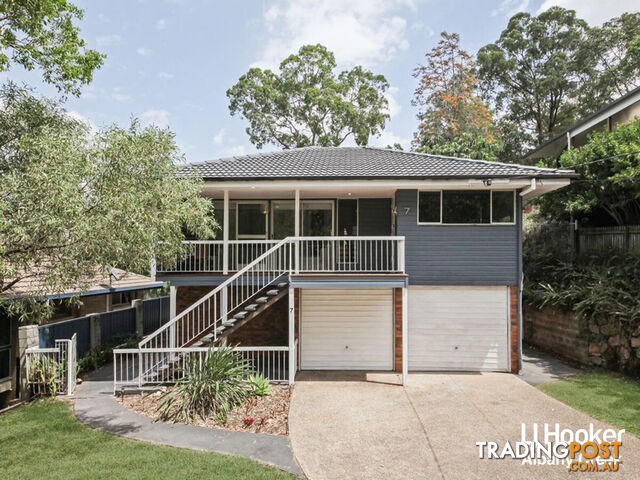 7 Camden Court ARANA HILLS QLD 4054