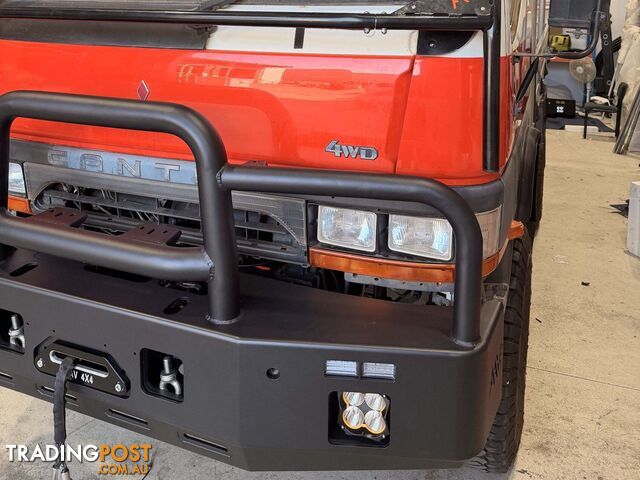 FUSO FG637, FG649 BULL BAR WITH DRIVINGS LIGHTS, WINCH AND RECOVERY POINTS - photo 2 of 3