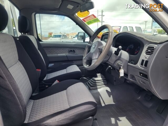 2011  NISSAN NAVARA DX D22 S5 CAB CHASSIS