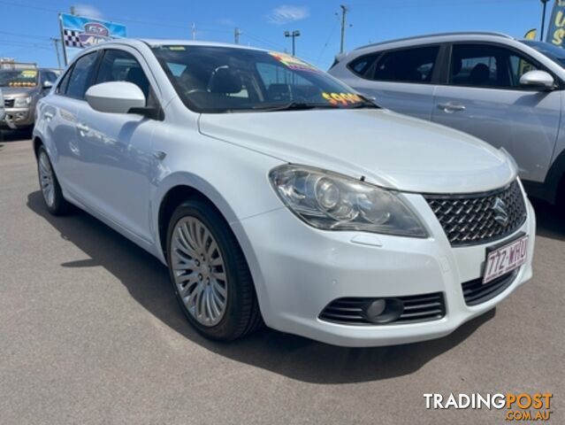 2012  SUZUKI KIZASHI PRESTIGE FR MY11 SEDAN