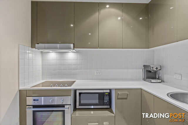15/2 Edinburgh Avenue CANBERRA ACT 2601 - photo 3 of 4