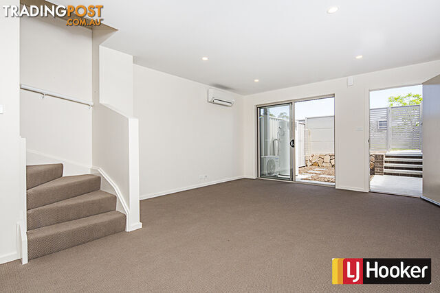 8 Ingold Street COOMBS ACT 2611