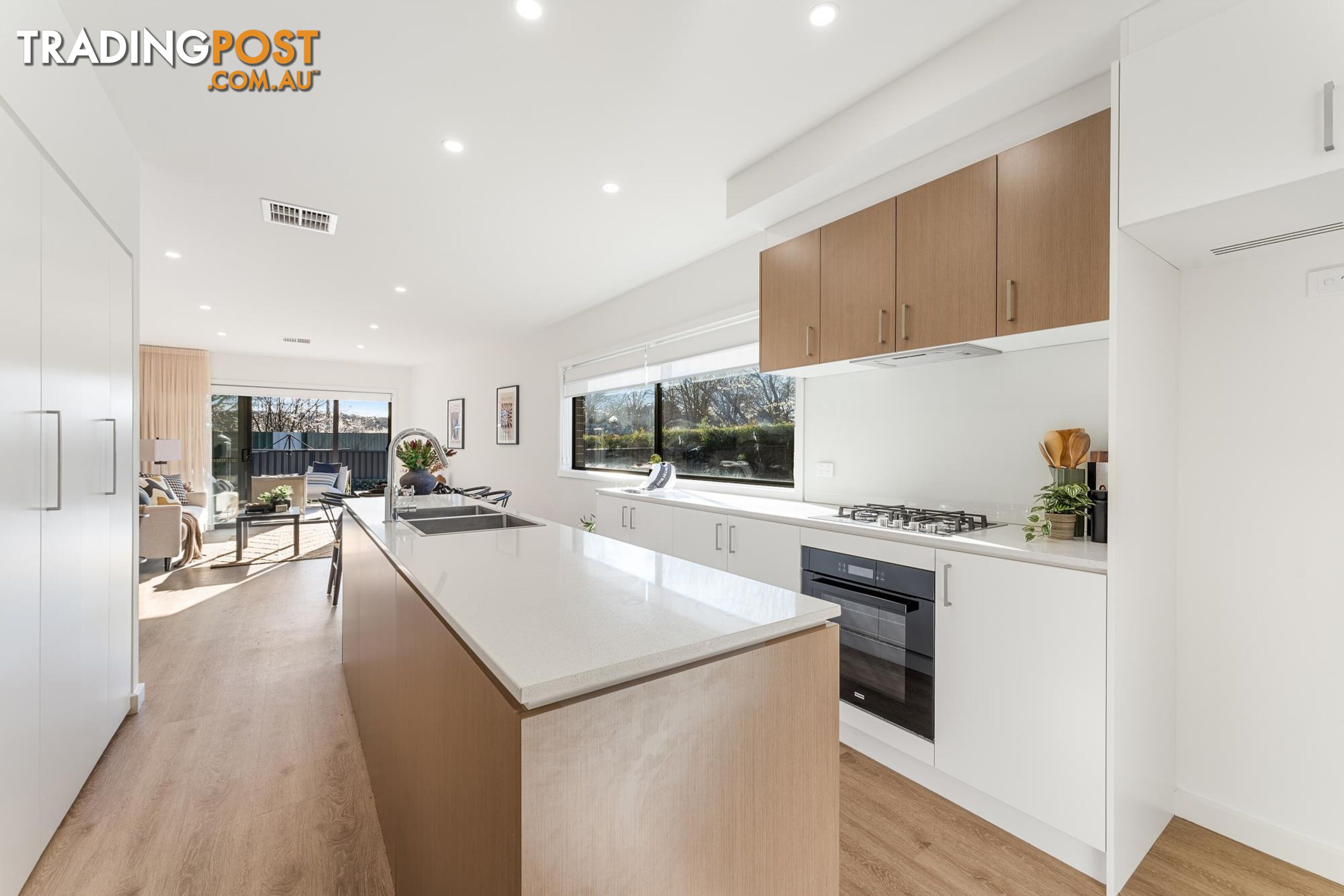 1/9 Oliver Street LYNEHAM ACT 2602