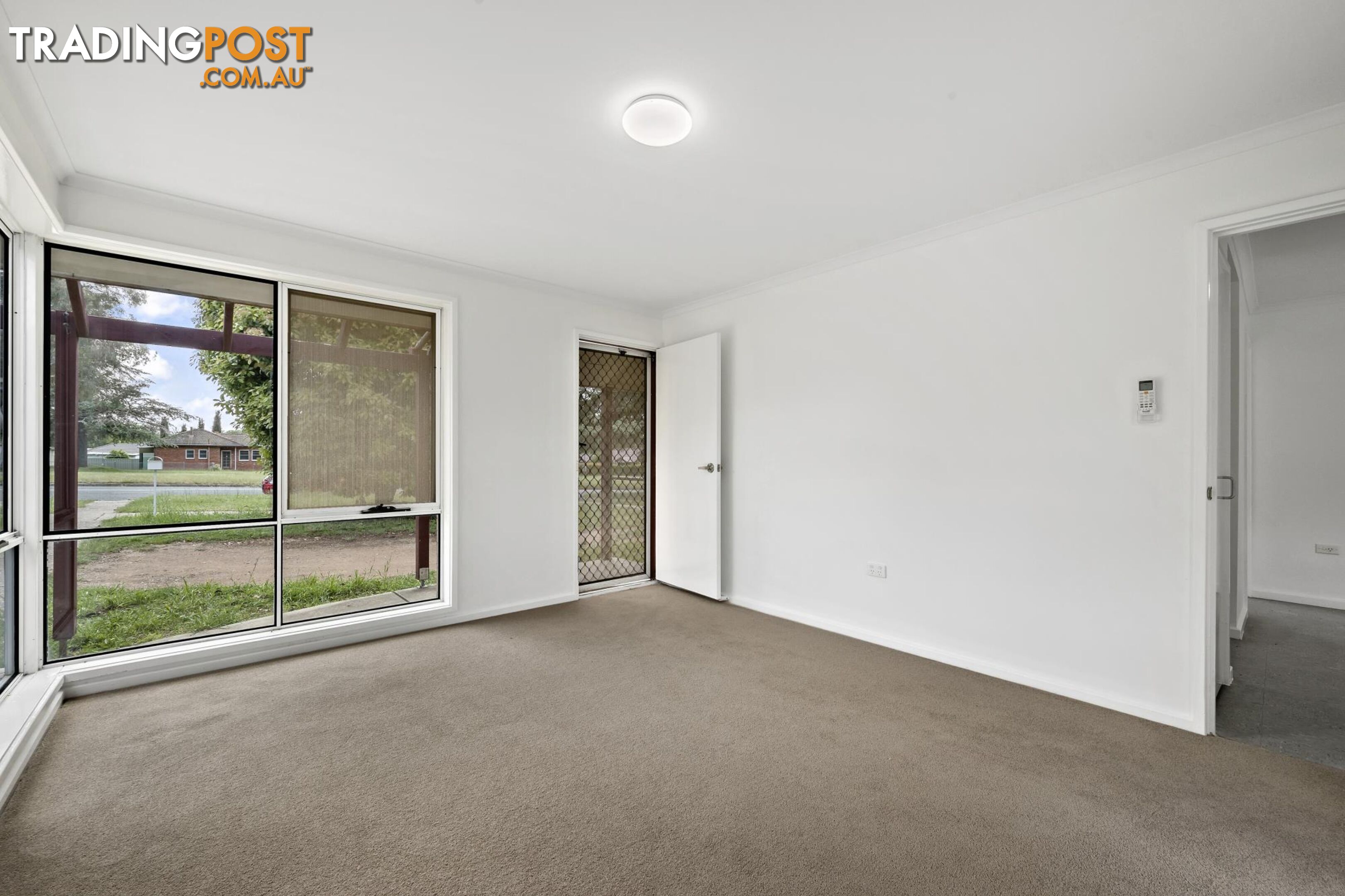 138 Captain Cook Crescent NARRABUNDAH ACT 2604