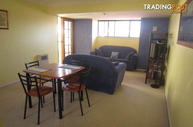 80/14 Boolee Street REID ACT 2612 - photo 3 of 7