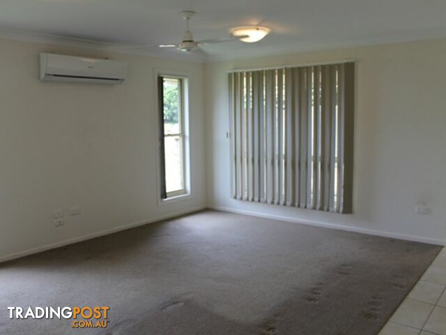 2C GOLF VIEW DRIVE BOYNE ISLAND QLD 4680