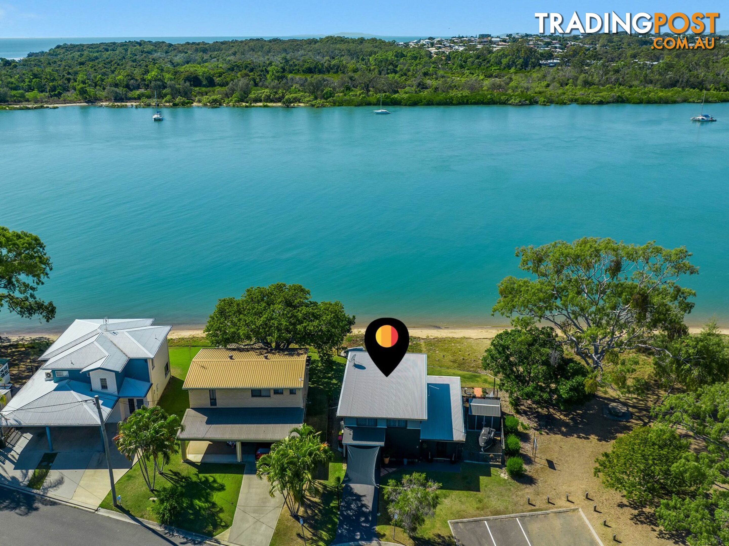 2 Island Esplanade BOYNE ISLAND QLD 4680