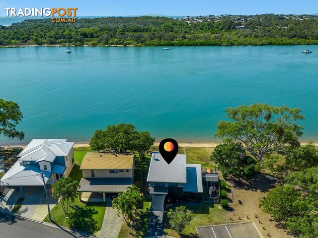 2 Island Esplanade BOYNE ISLAND QLD 4680