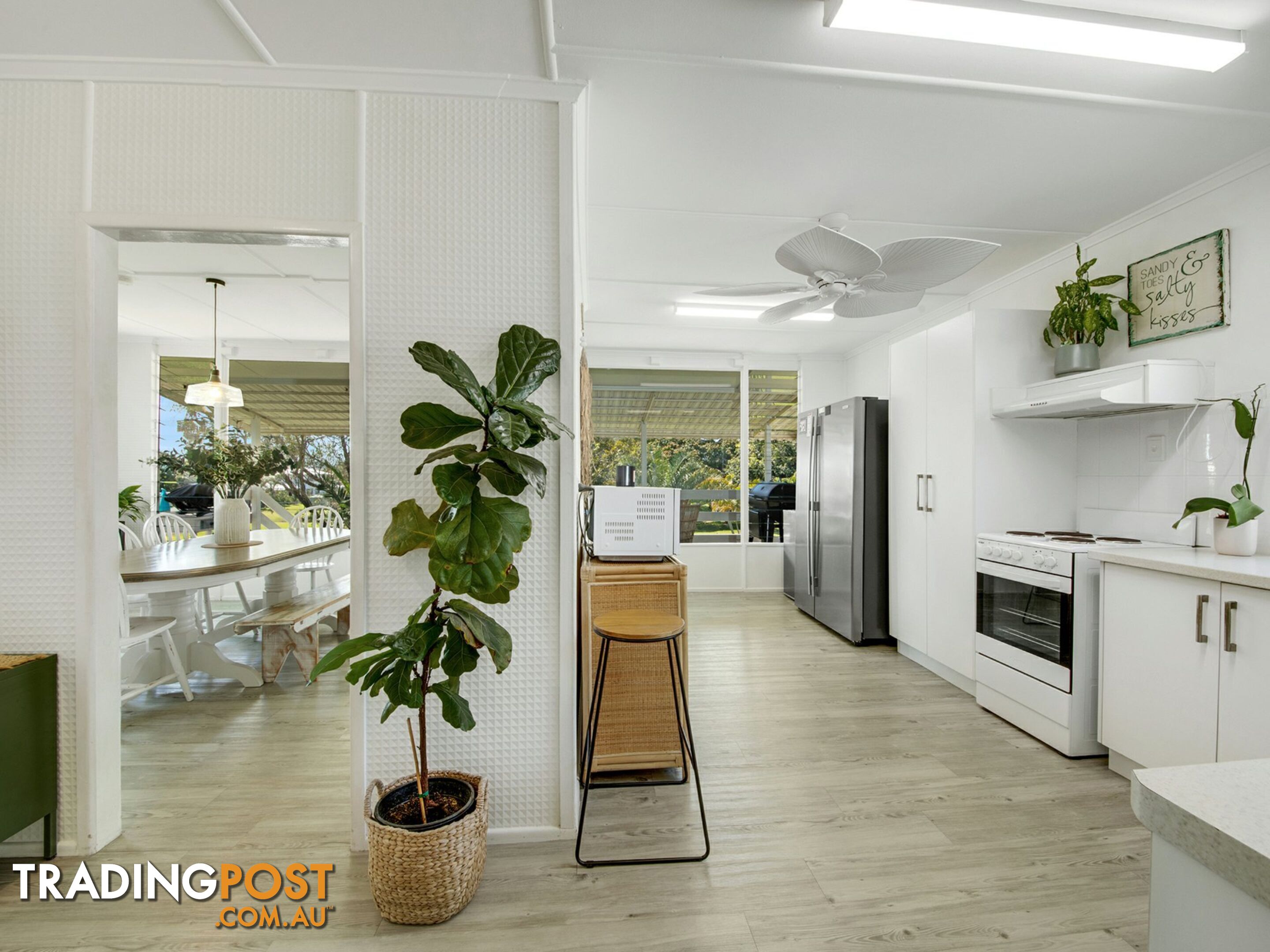 2 Margaret Street TANNUM SANDS QLD 4680