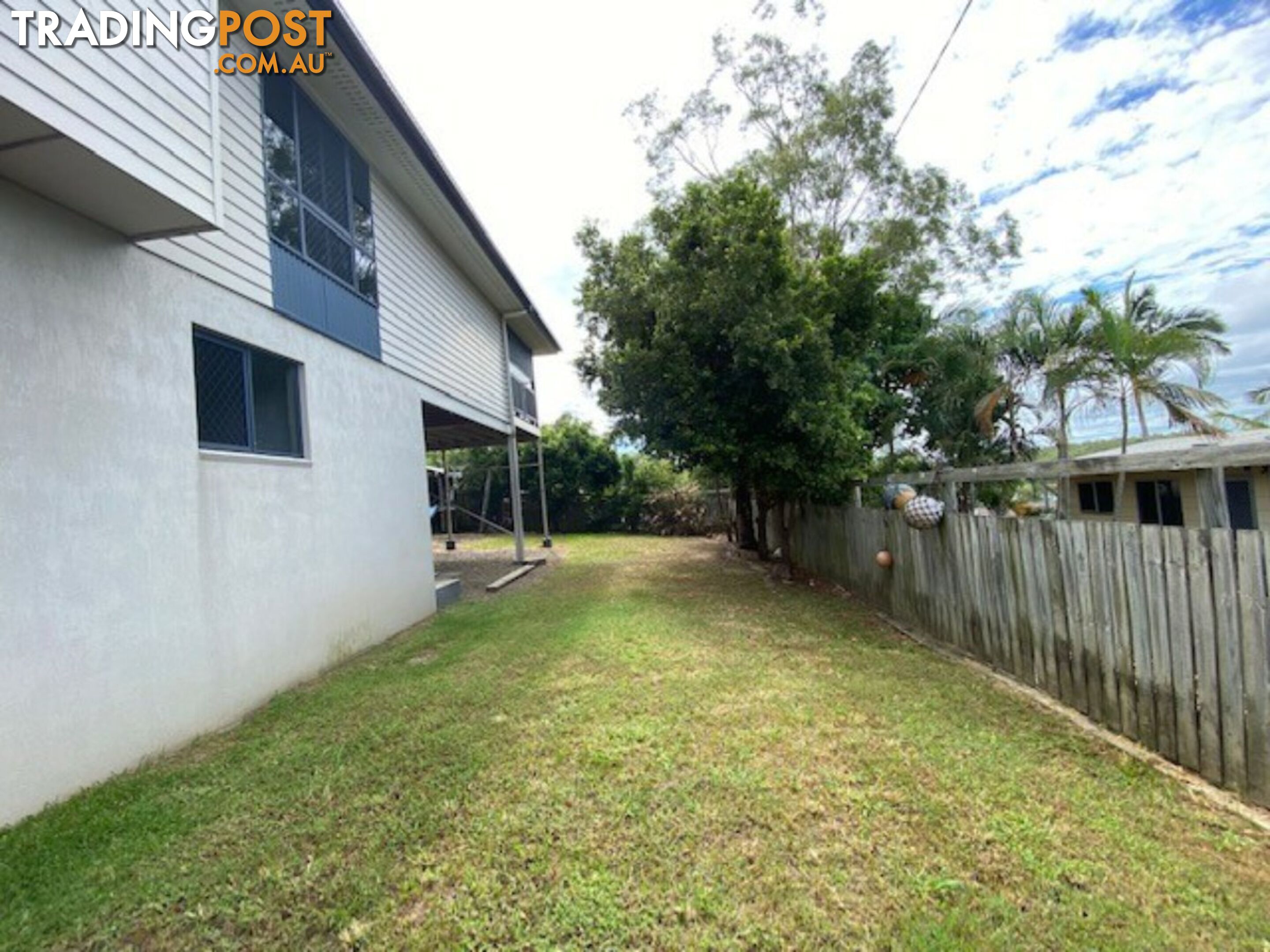 12 Sayre Crescent BOYNE ISLAND QLD 4680