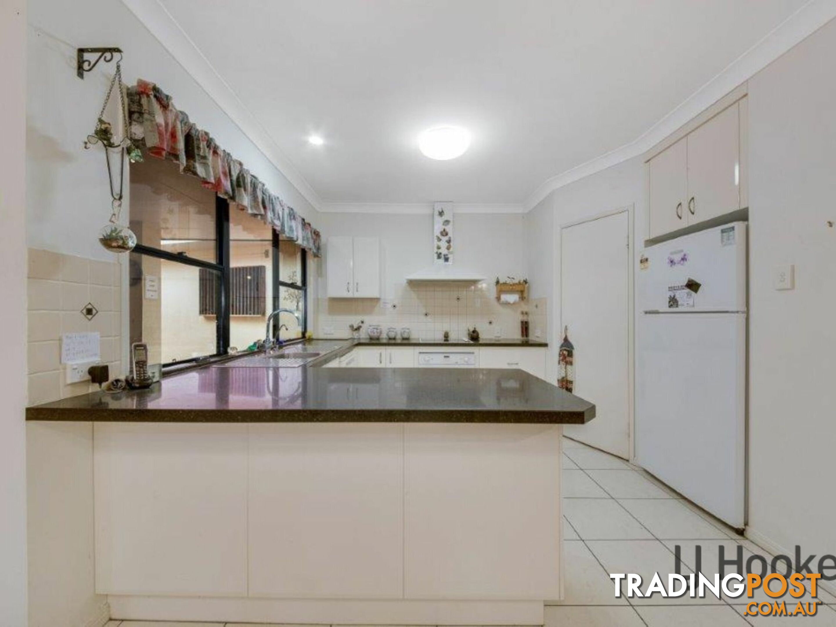 27 Pryde Street TANNUM SANDS QLD 4680