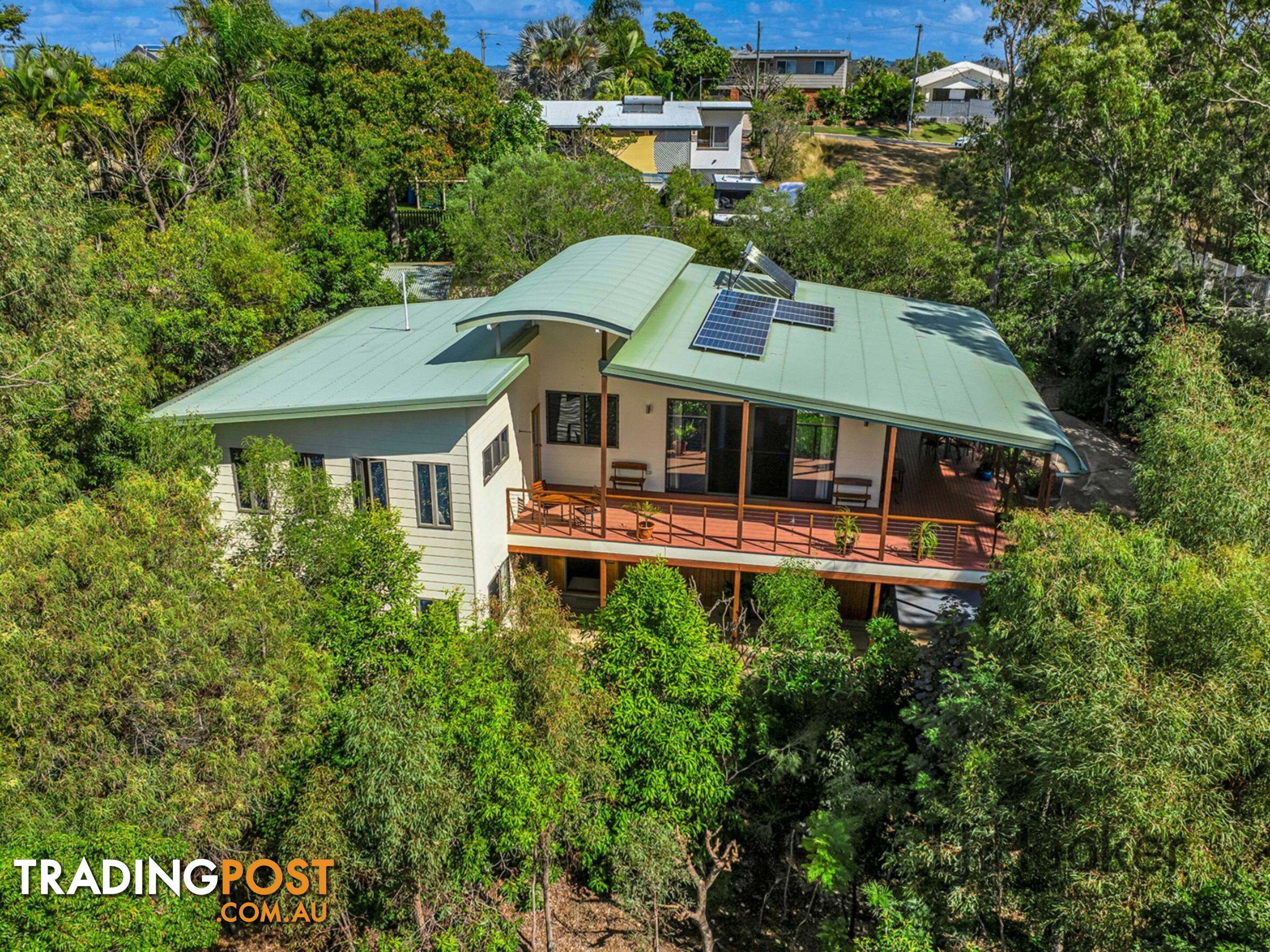 2 Bluewater Drive BOYNE ISLAND QLD 4680