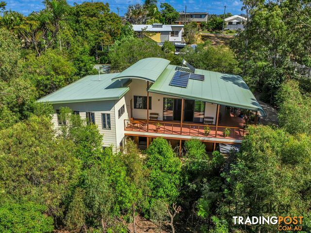 2 Bluewater Drive BOYNE ISLAND QLD 4680