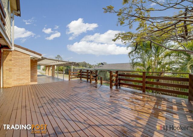 7 Chauvel Court BOYNE ISLAND QLD 4680 - photo 2 of 22