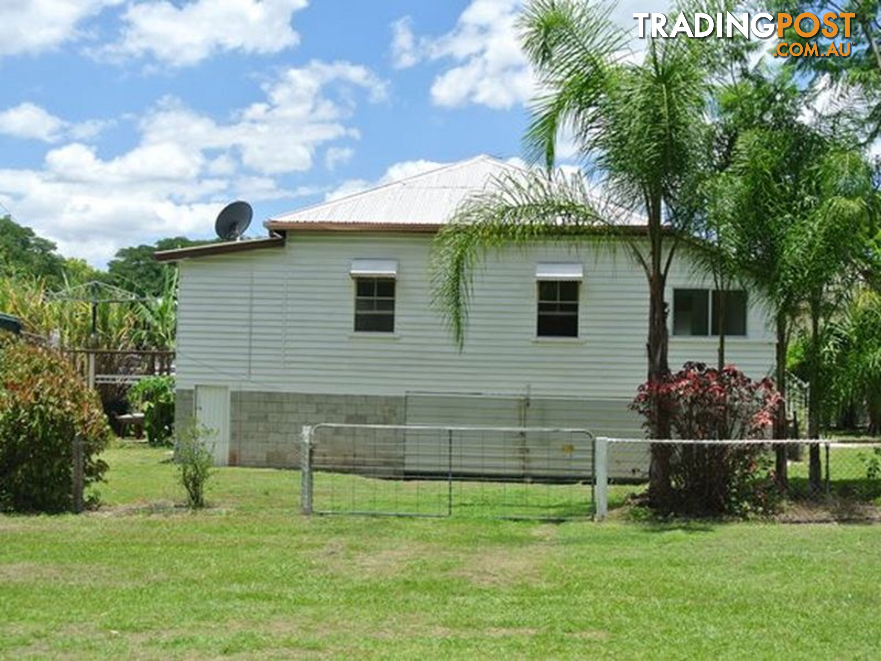 8 Marshall Street BOROREN QLD 4678