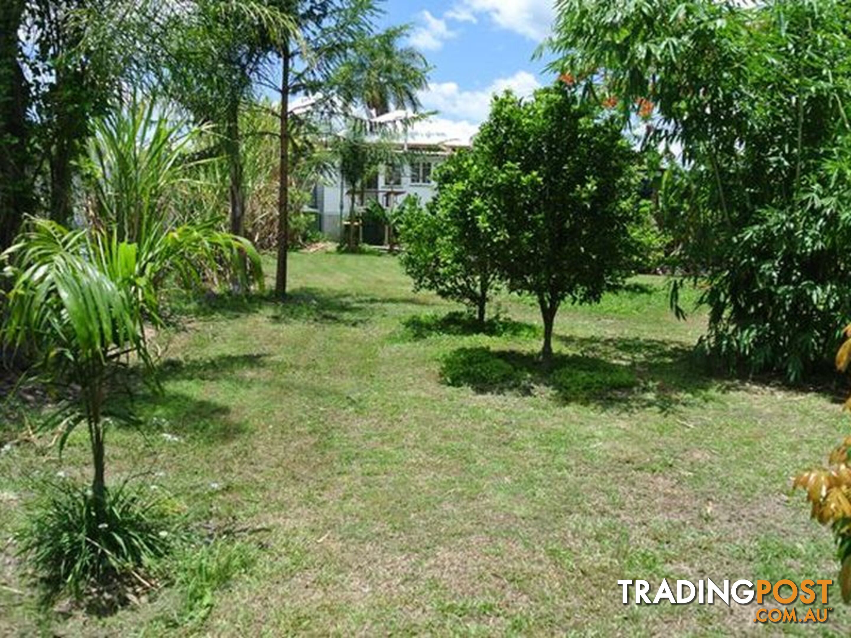 8 Marshall Street BOROREN QLD 4678