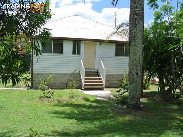 8 Marshall Street BOROREN QLD 4678