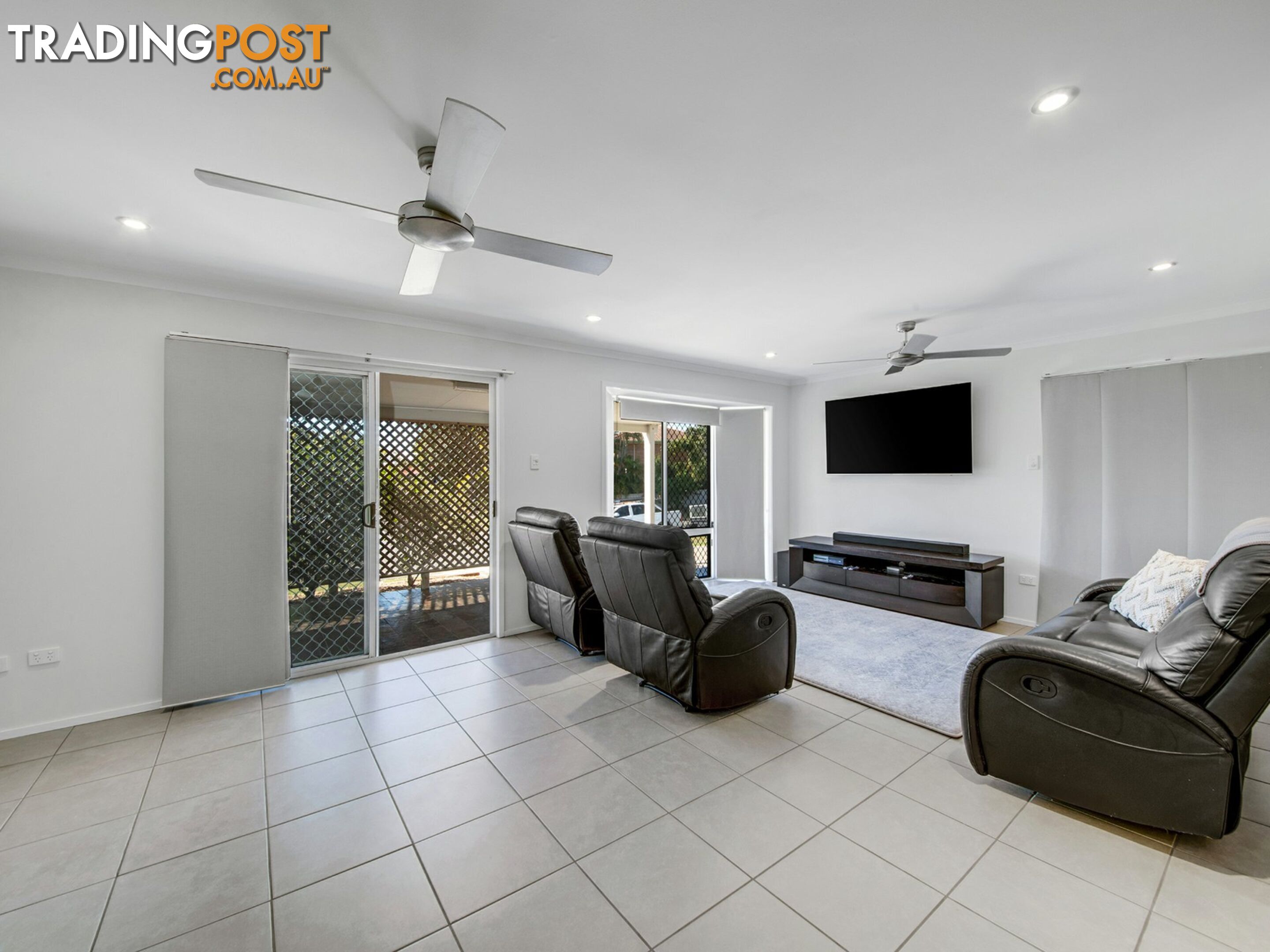 7 Elanora Street BOYNE ISLAND QLD 4680