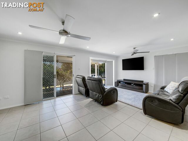 7 Elanora Street BOYNE ISLAND QLD 4680