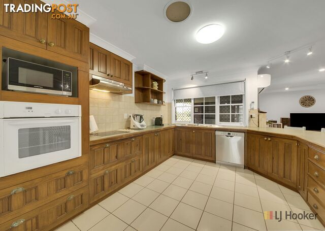 55 Cremorne Drive TANNUM SANDS QLD 4680 - photo 4 of 21