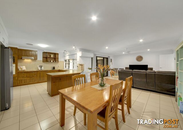 55 Cremorne Drive TANNUM SANDS QLD 4680 - photo 5 of 21