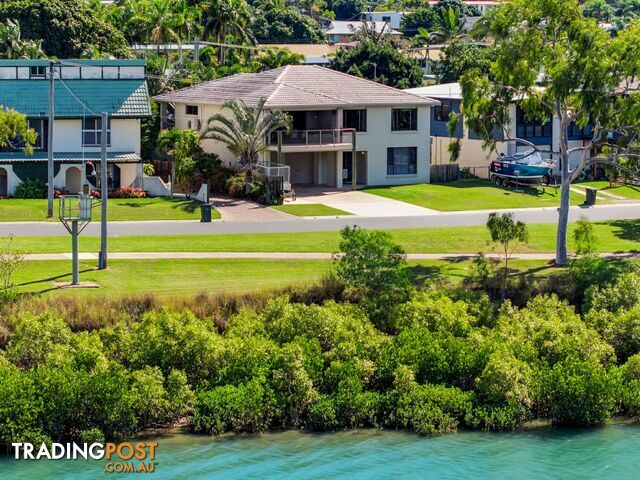 77 Tarcoola Drive BOYNE ISLAND QLD 4680