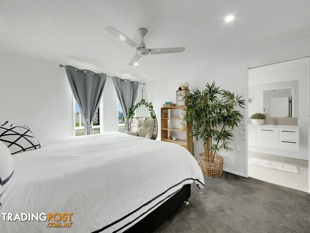 1 Boondooma Court BOYNE ISLAND QLD 4680