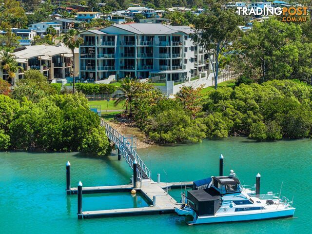 402/10 Wyndham Avenue BOYNE ISLAND QLD 4680