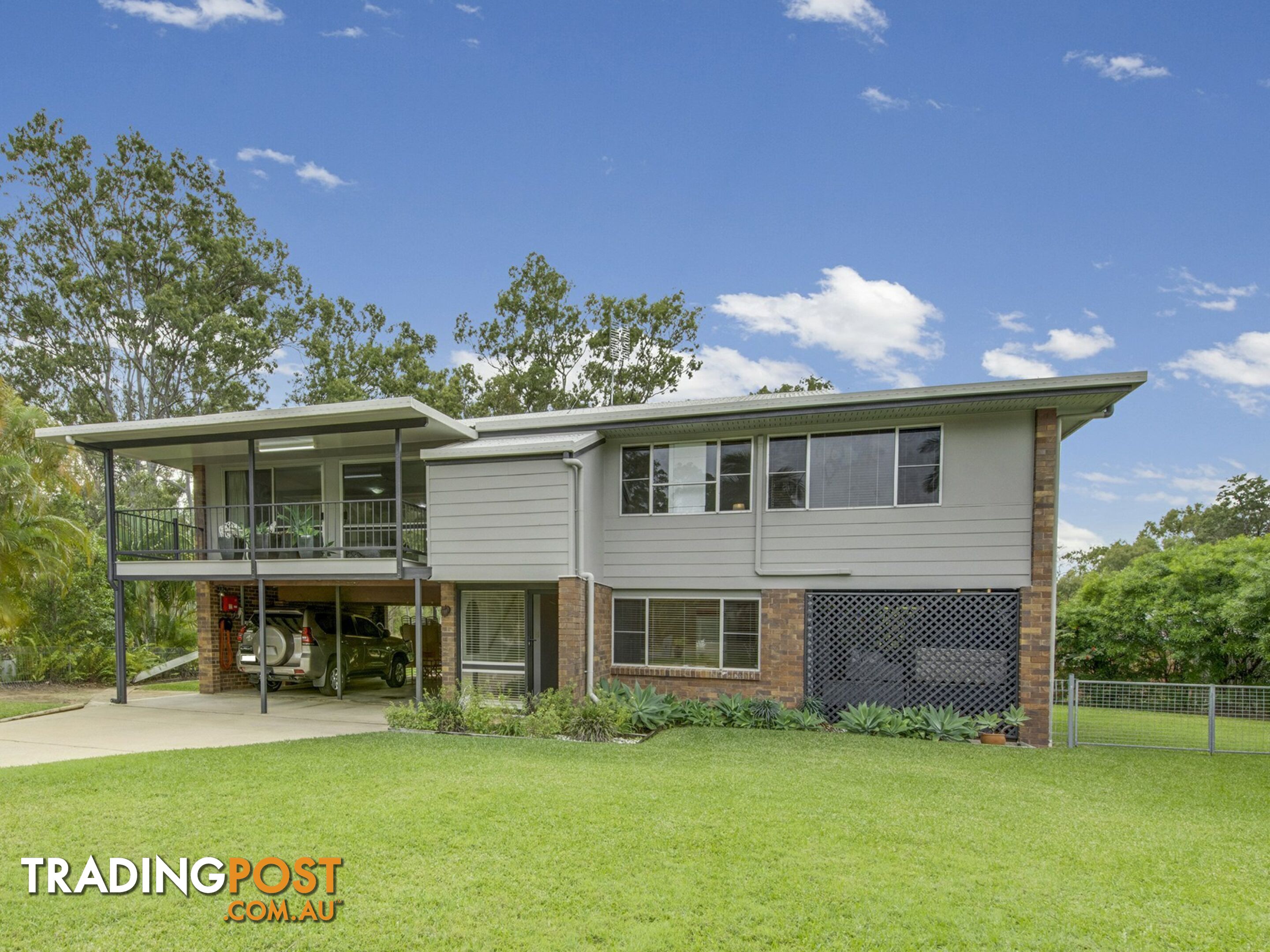 10 Benowa Court BOYNE ISLAND QLD 4680