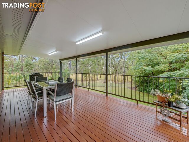 10 Benowa Court BOYNE ISLAND QLD 4680