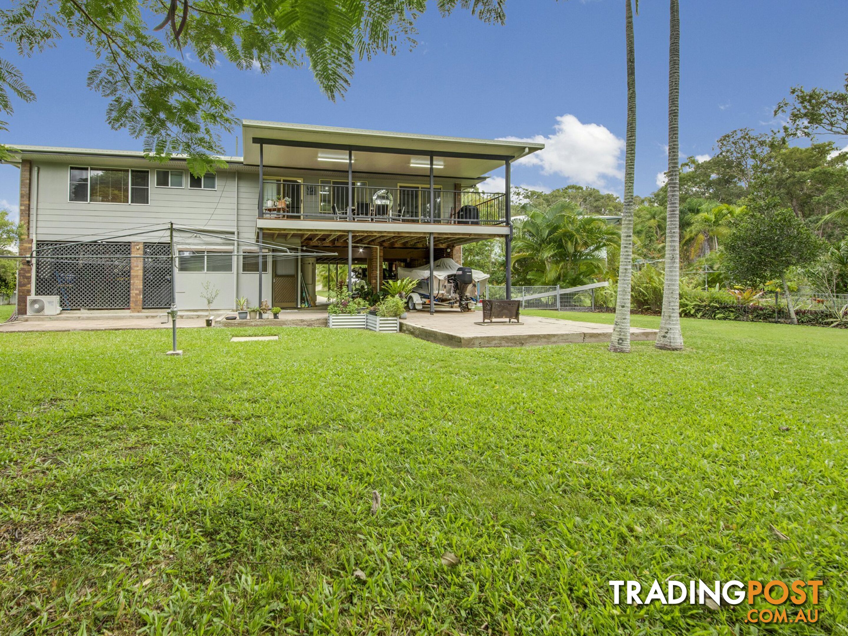 10 Benowa Court BOYNE ISLAND QLD 4680