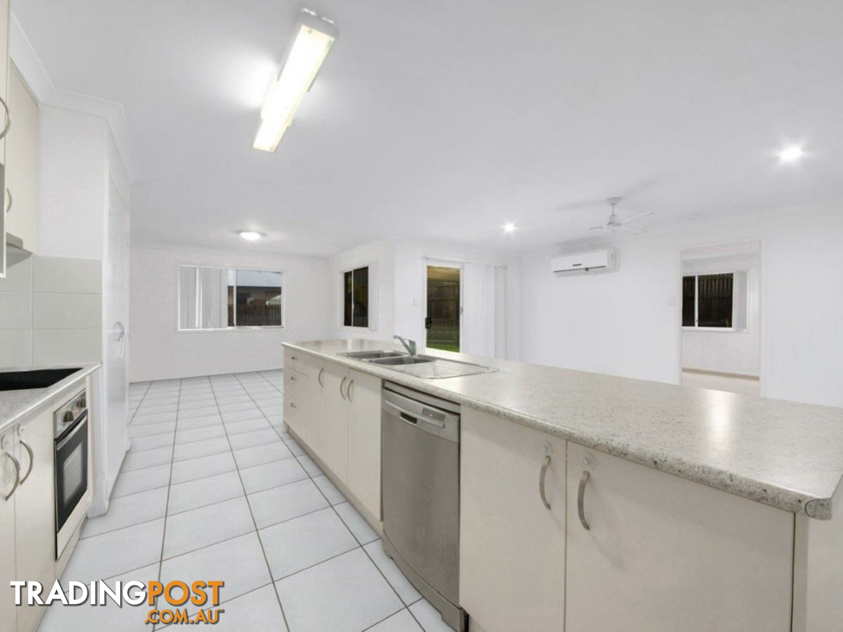 53 Bauhinia Street BOYNE ISLAND QLD 4680