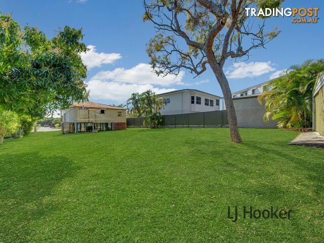 1 Margaret Street TANNUM SANDS QLD 4680