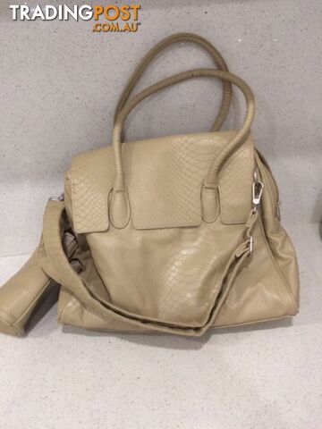 Wanted: Nice lassig baby changing bag new