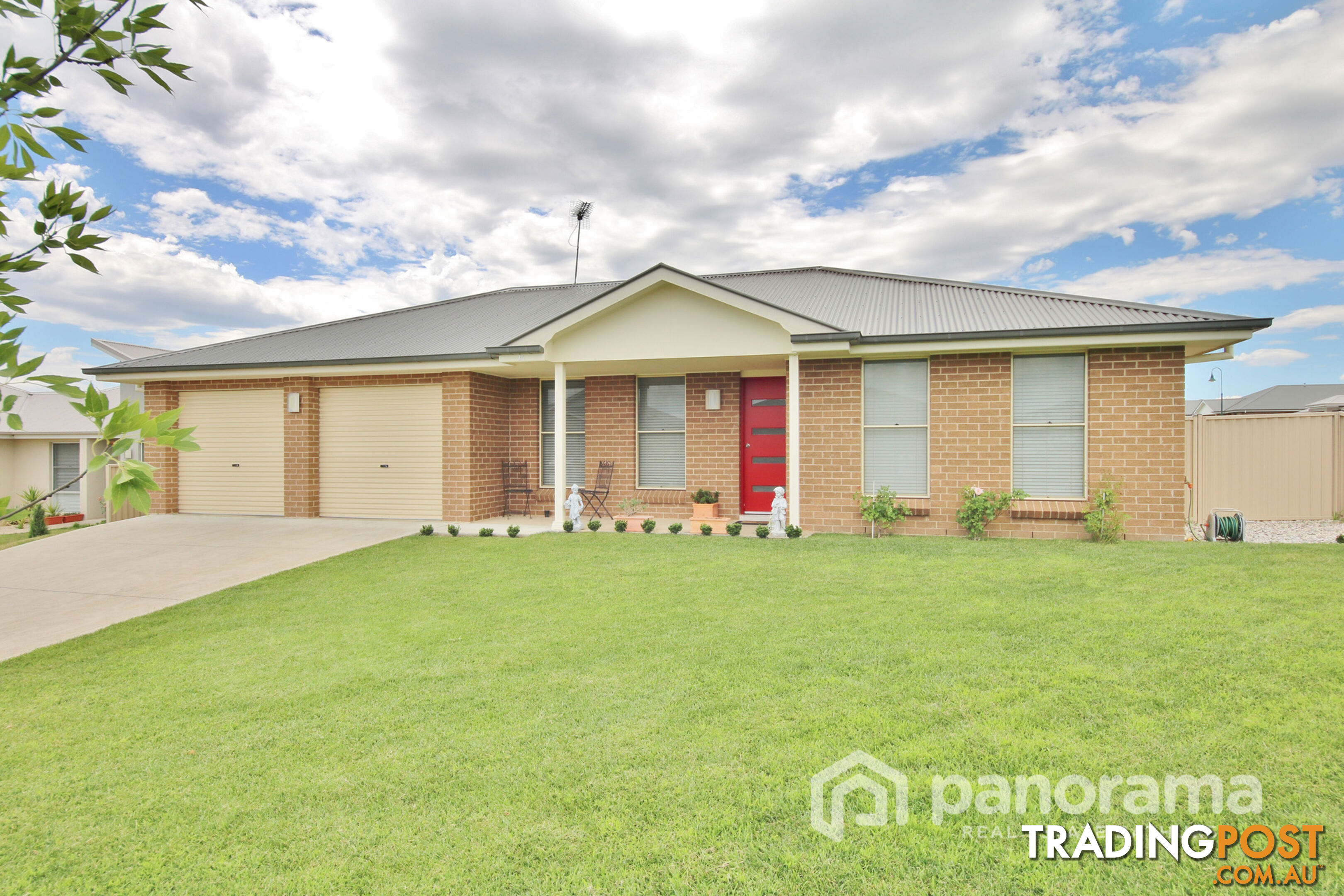 1A Carlyle Avenue LLANARTH NSW 2795