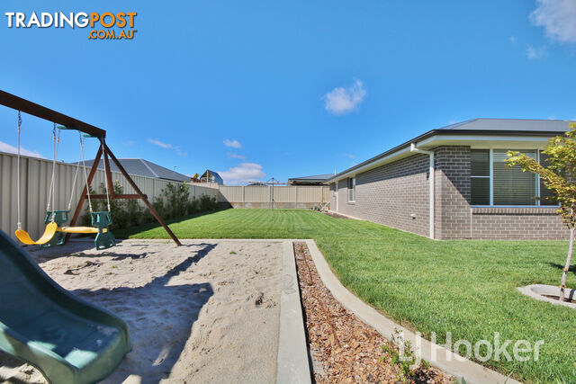 14 Gibsone Drive KELSO NSW 2795