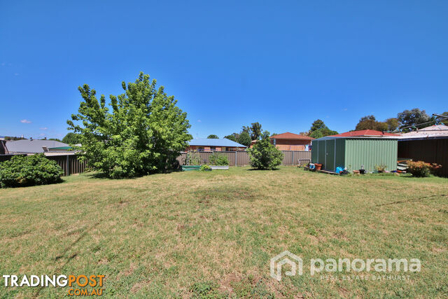 14 Elm Place KELSO NSW 2795