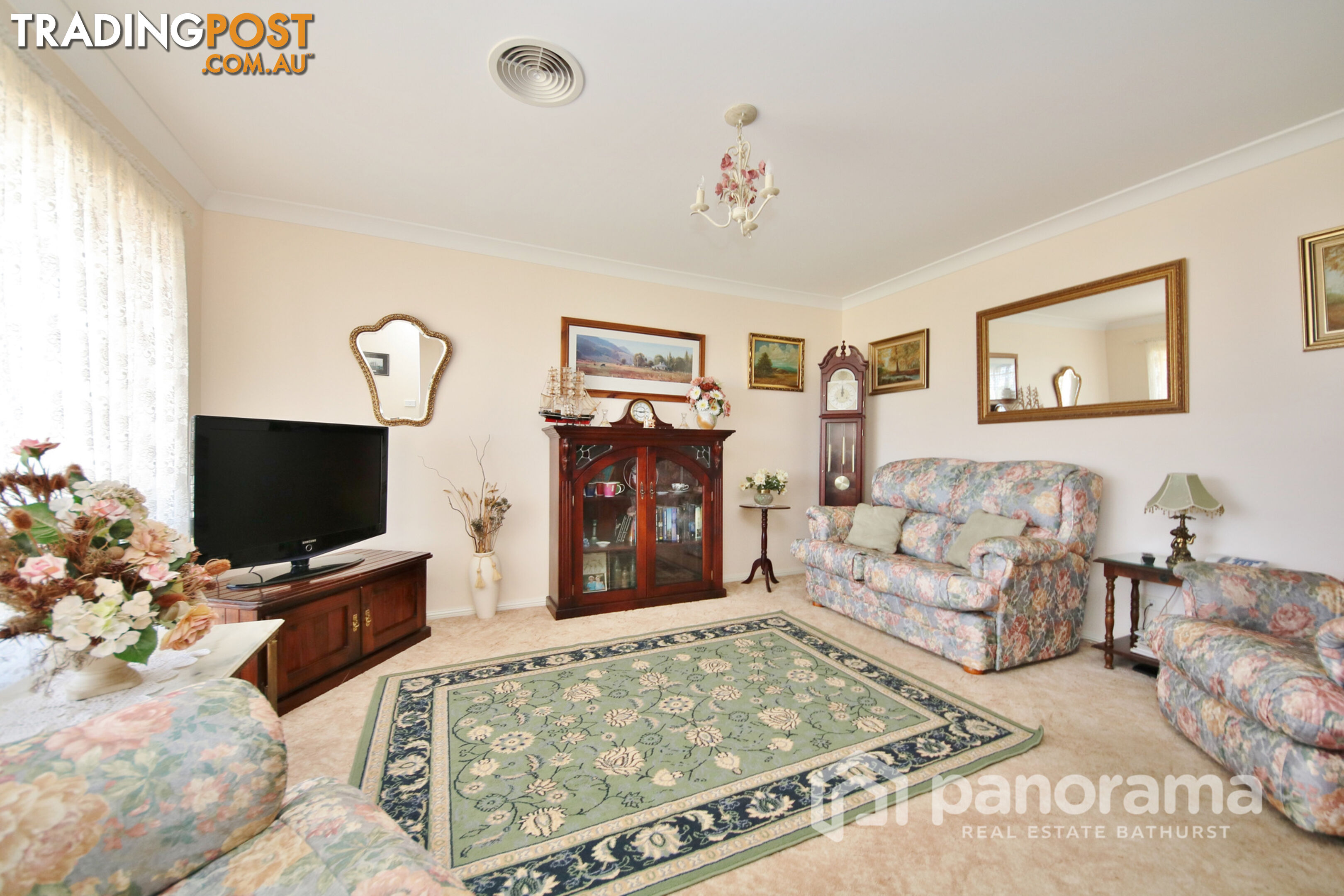 8 Douglas Court KELSO NSW 2795