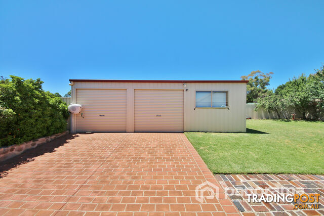 8 Douglas Court KELSO NSW 2795