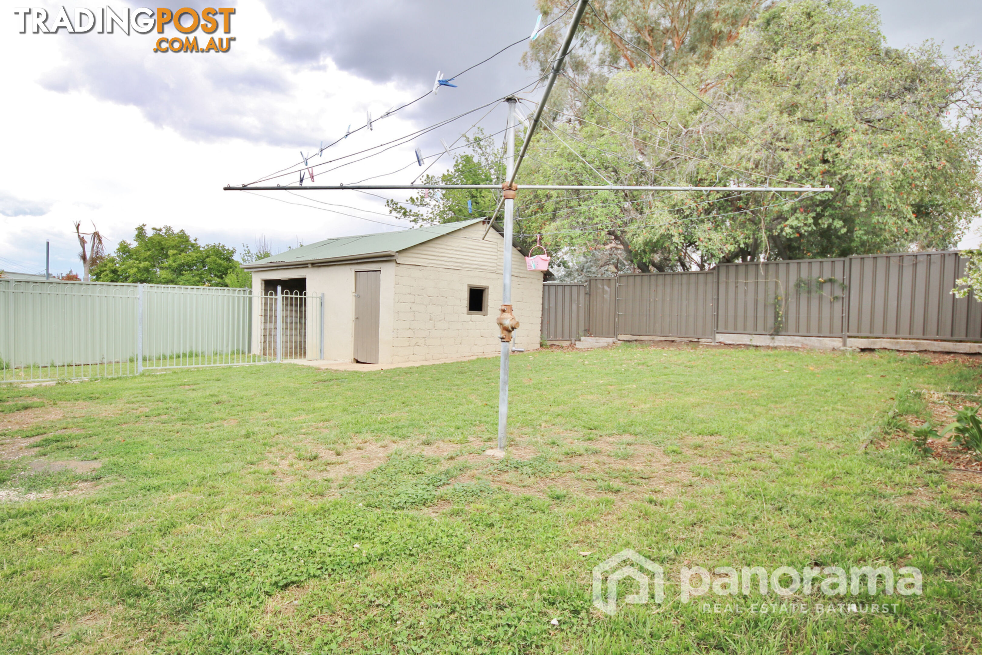 15 Alamein Walk WEST BATHURST NSW 2795